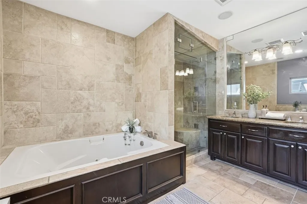 Additional image 95 of 5433 E The Toledo, Long Beach, CA 90803