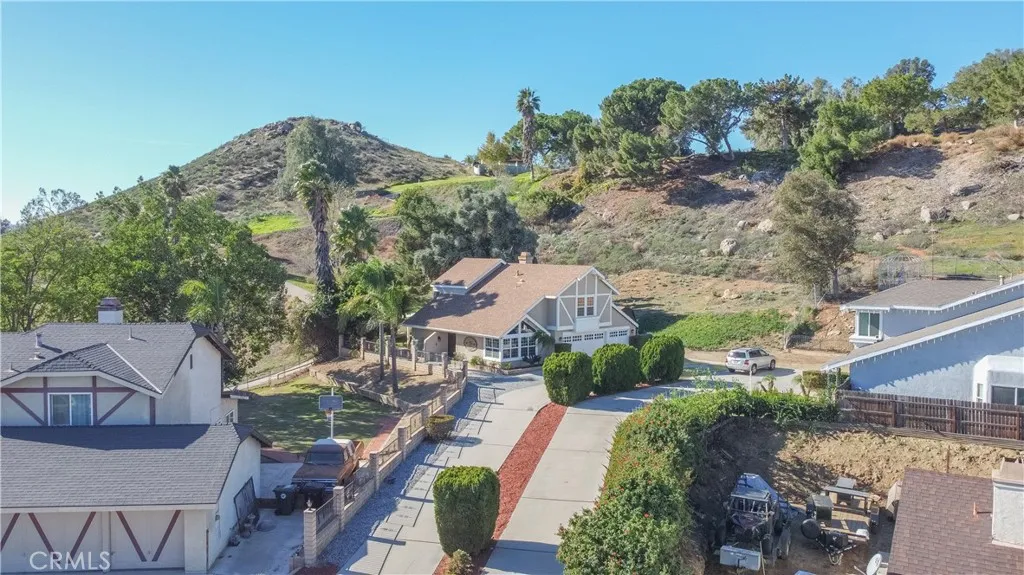 Additional image 6 of 8303 Whispering Tree Dr, Jurupa Valley, CA 92509