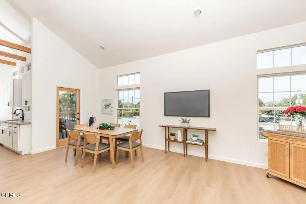 Additional image 19 of 11829 Gateway Boulevard Unit 2, Los Angeles, CA 90064