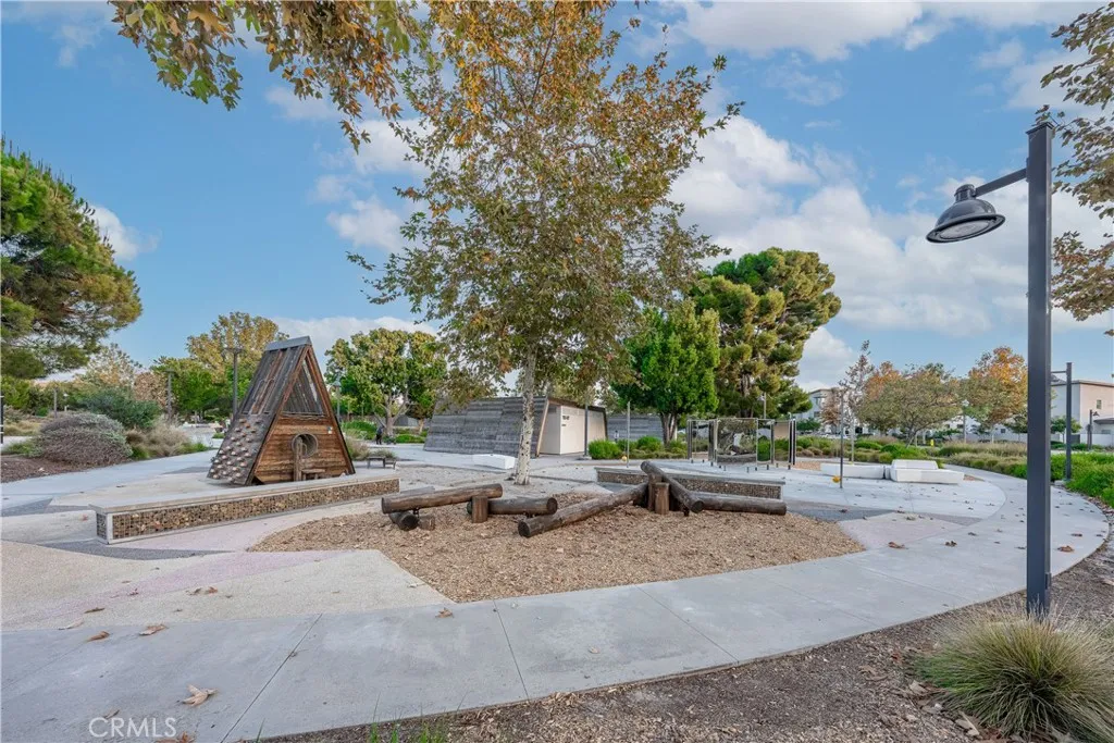 Additional image 39 of 177 Frame, Irvine, CA 92618