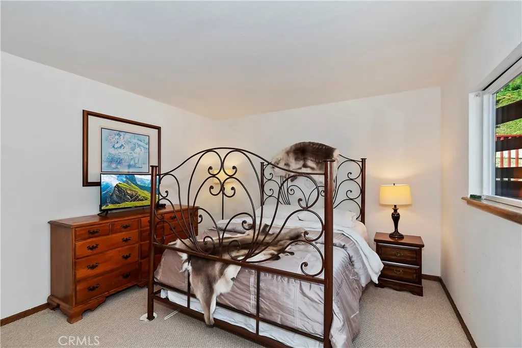 Additional image 19 of 27721 St Bernard Lane, Lake Arrowhead, CA 92352