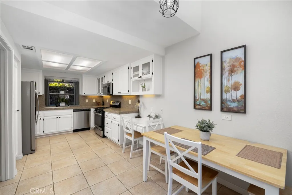 Additional image 78 of 121 N Mountain Avenue, Monrovia, CA 91016