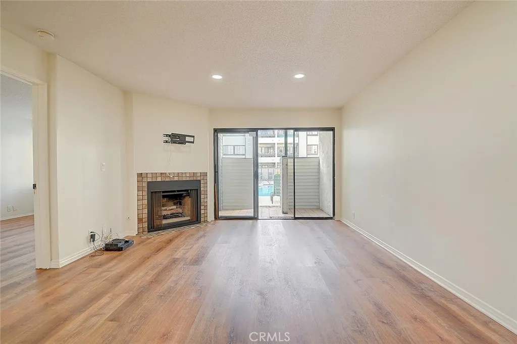 Additional image 6 of 1903 Temple Ave Unit 104, Signal Hill, CA 90755