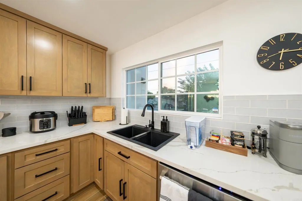 Additional image 77 of 1193 Fifth Avenue, Chula Vista, CA 91911