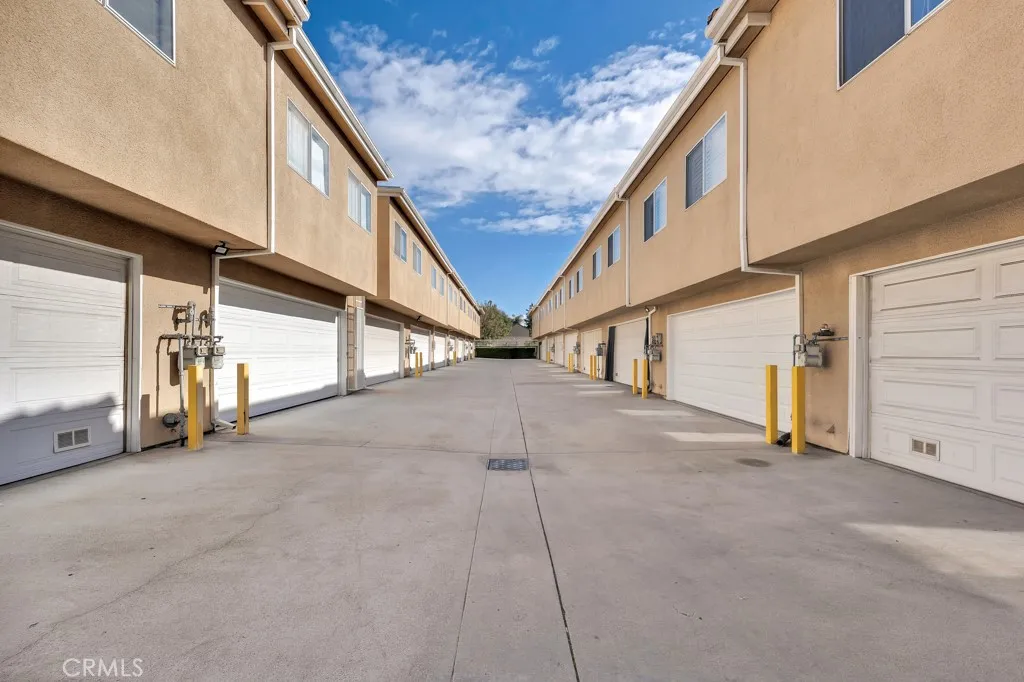 Additional image 32 of 15044 Nordhoff Unit 1, North Hills, CA 91343