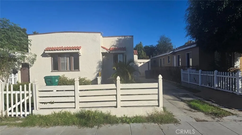Additional image 2 of 2452 Adriatic Ave, Long Beach, CA 90810