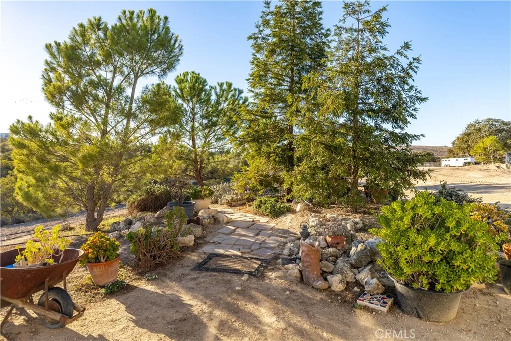 Additional image 82 of 4265 Nickel Creek Road, San Miguel, CA 93451