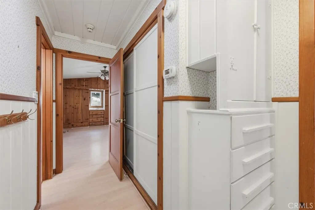 Additional image 80 of 22050 Independencia Street, Woodland Hills, CA 91364