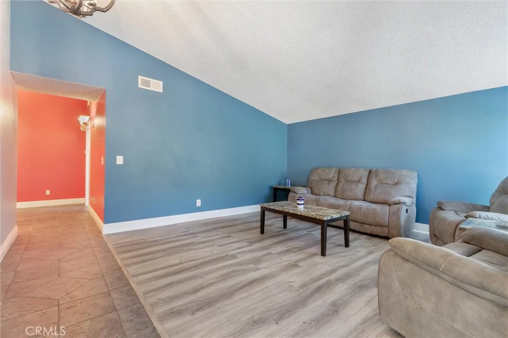 Additional image 56 of 28160 Foxlane Dr, Santa Clarita, CA 91351