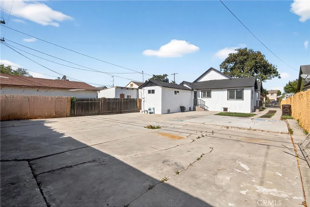 Additional image 42 of 1052 W 74th St, Los Angeles, CA 90044
