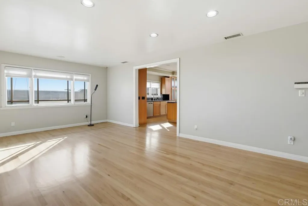 Additional image 31 of 3144 Dove Street, San Diego, CA 92103