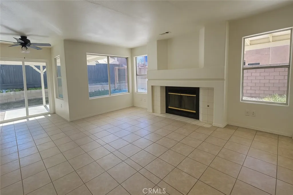 Additional image 36 of 5372 Lakewood Court, Palmdale, CA 93552