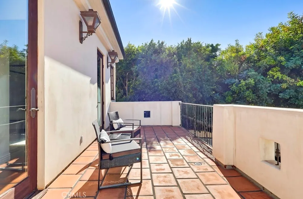 Additional image 118 of 1805 Outpost Drive, Los Angeles, CA 90068