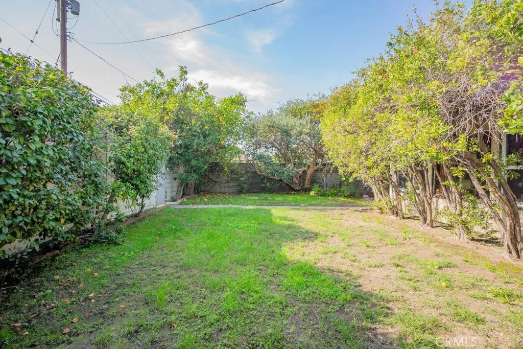 Additional image 58 of 12500 Martha St, Valley Village, CA 91607