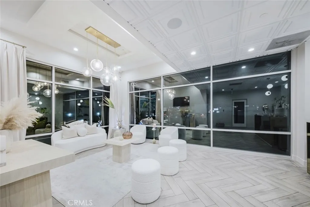 Additional image 24 of W Burbank Boulevard, Burbank, CA 91506