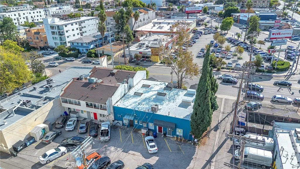 Additional image 22 of 10935 Camarillo, North Hollywood, CA 91602