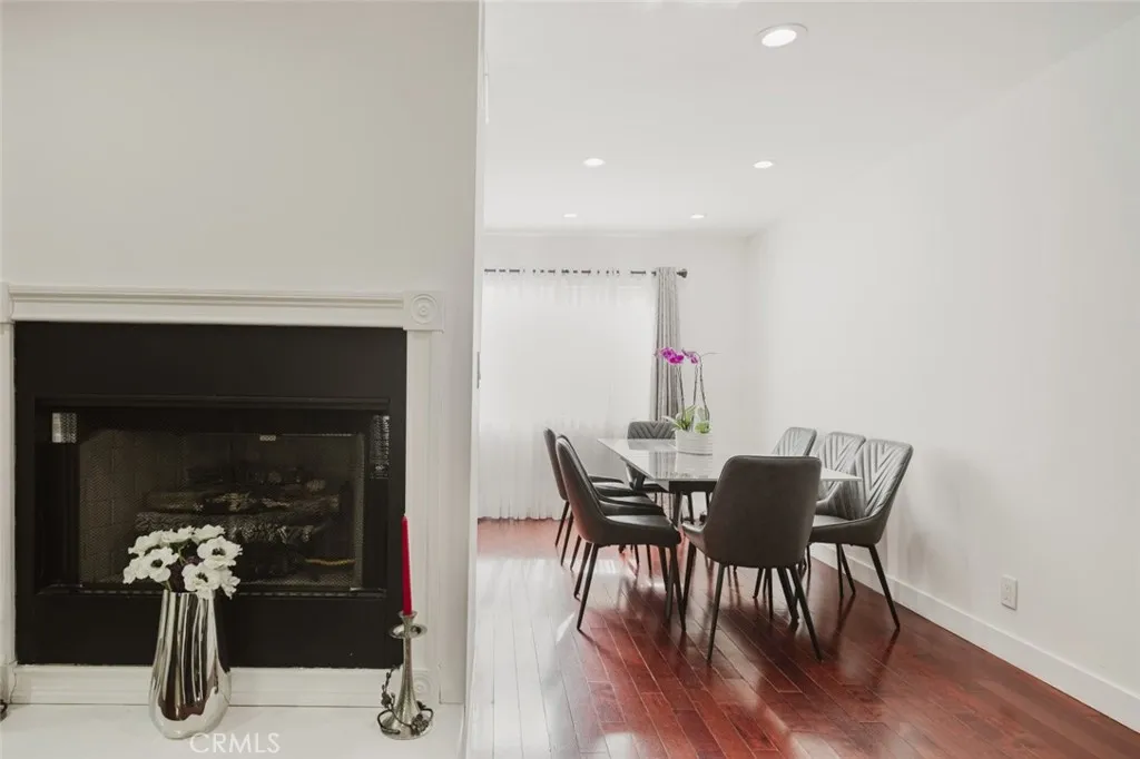 Additional image 11 of 9775 Via Roma, Burbank, CA 91504