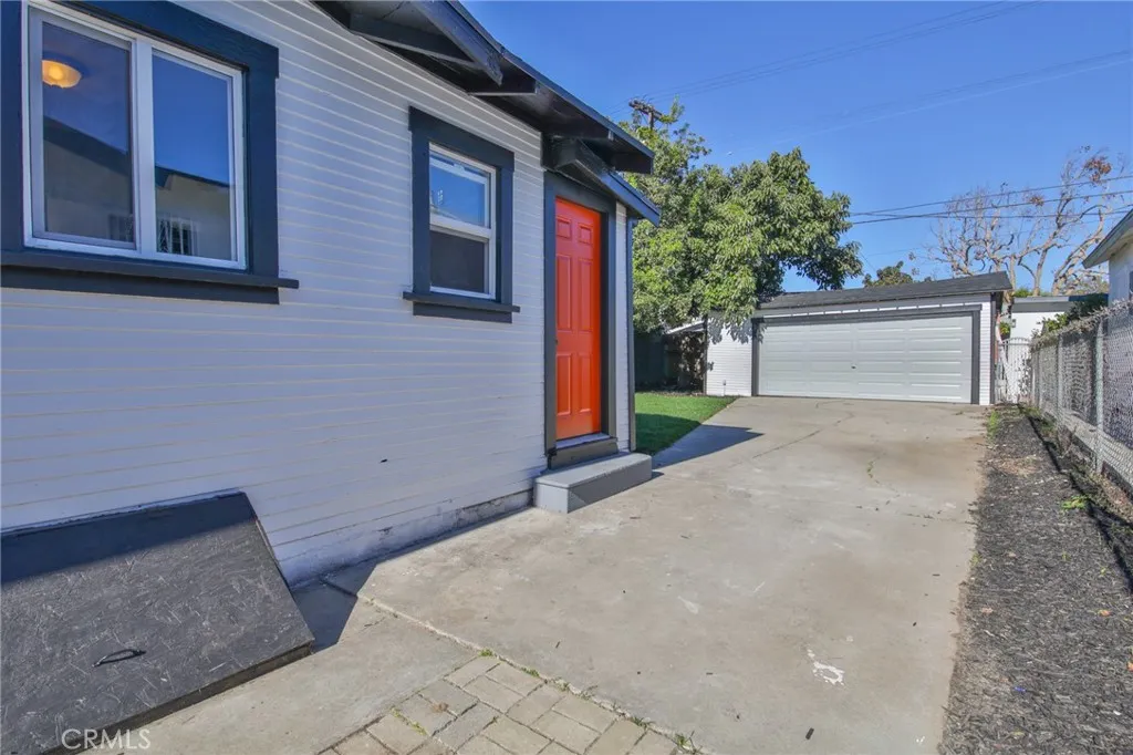 Additional image 68 of 1335 W 68th St, Los Angeles, CA 90044