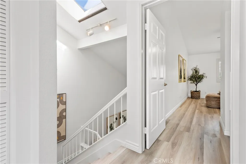 Additional image 18 of 28 Almador, Irvine, CA 92614