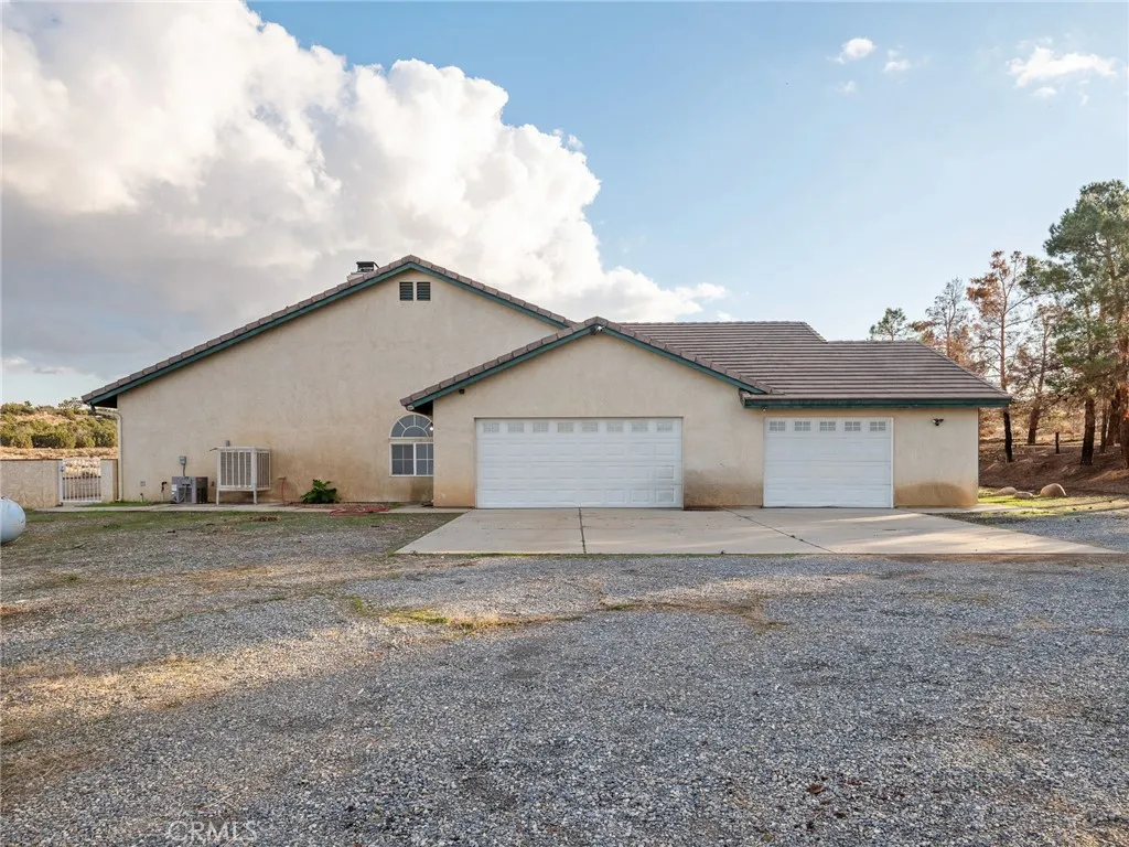 Additional image 4 of 8135 Winmar, Hesperia, CA 92344