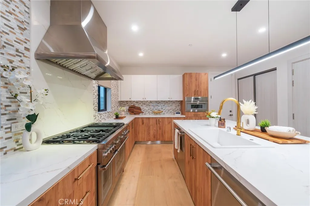 Additional image 58 of 422 20th Street, Huntington Beach, CA 92648