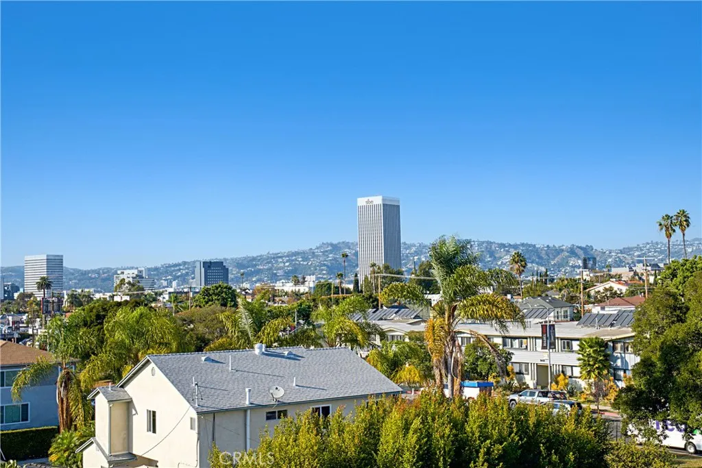 Additional image 69 of 5409 W Wilshire Vista Lane, Los Angeles, CA 90019