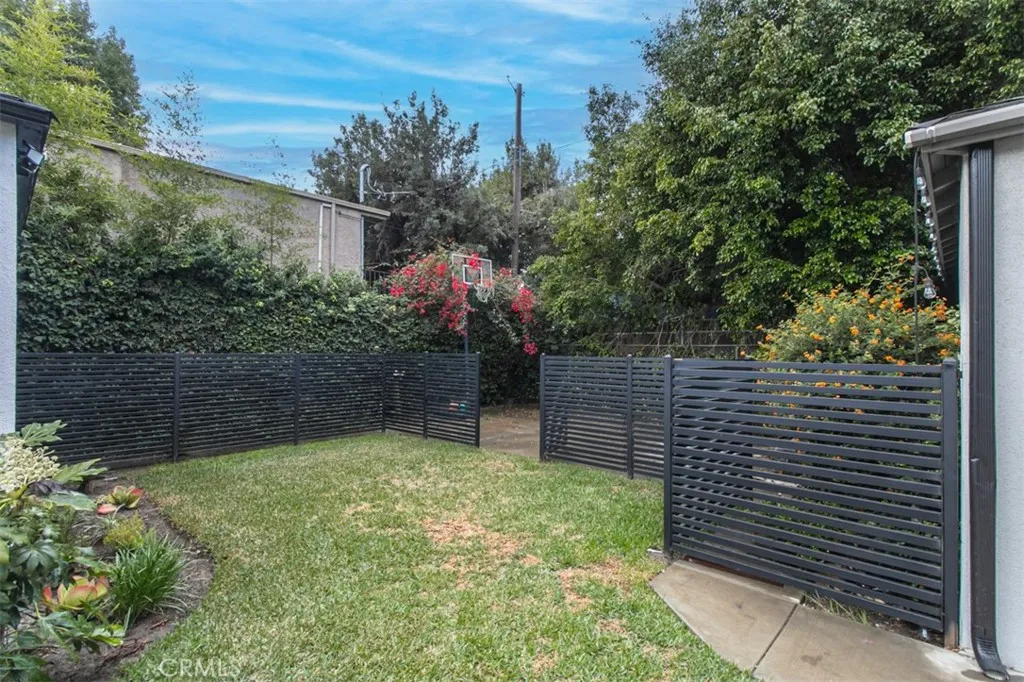 Additional image 84 of 4177 Fair, North Hollywood, CA 91602