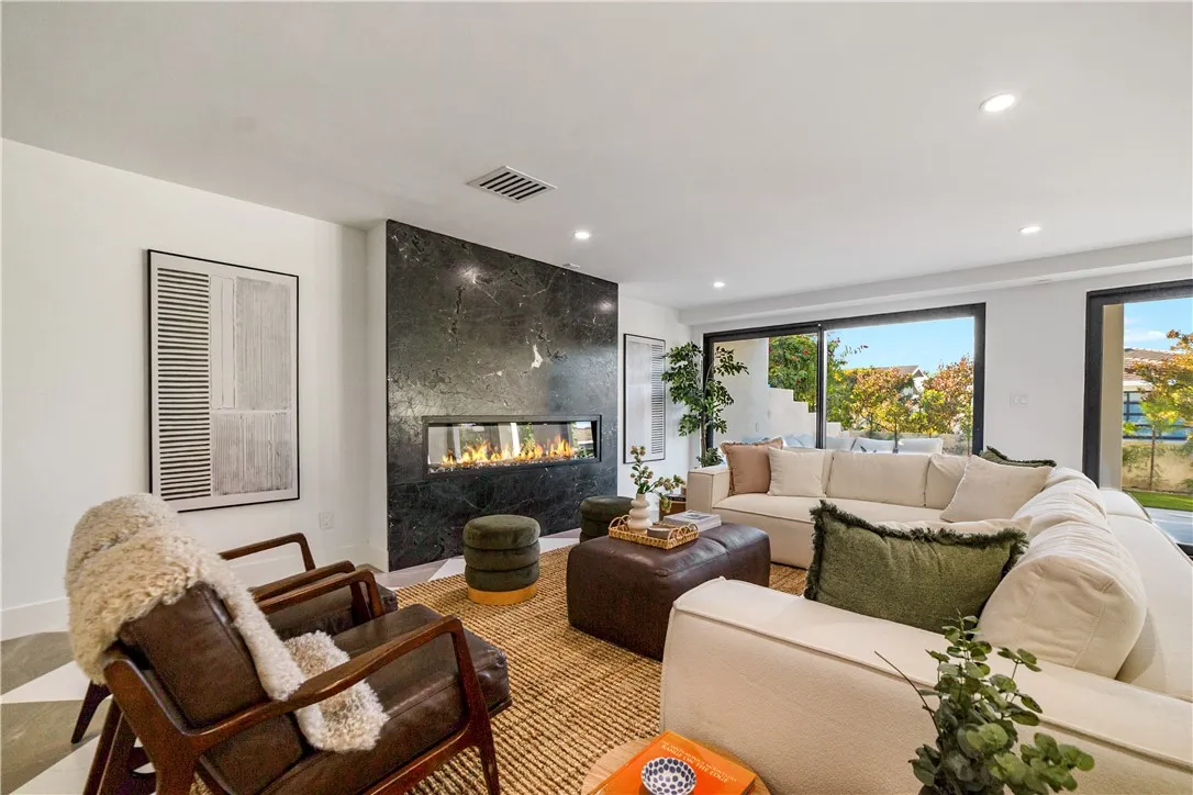 Additional image 107 of 5 Curl Dr, Corona Del Mar, CA 92625