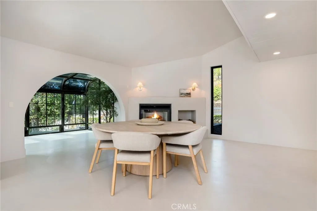 Additional image 21 of 23229 8th Street, Newhall, CA 91321