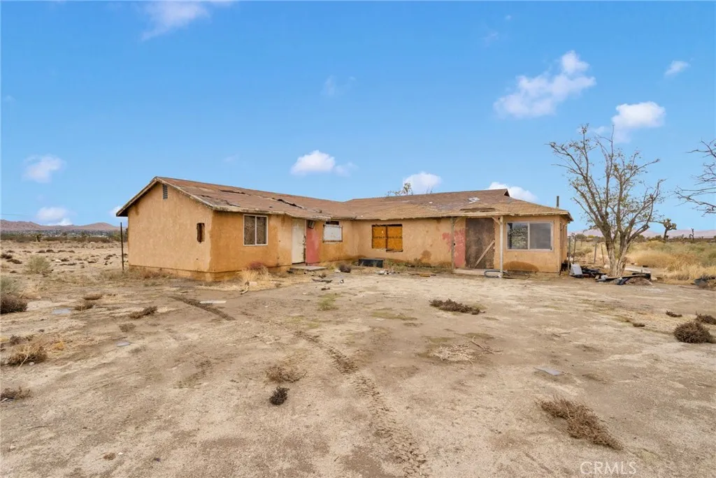 Additional image 3 of 18227 E Avenue Q, Palmdale, CA 93591