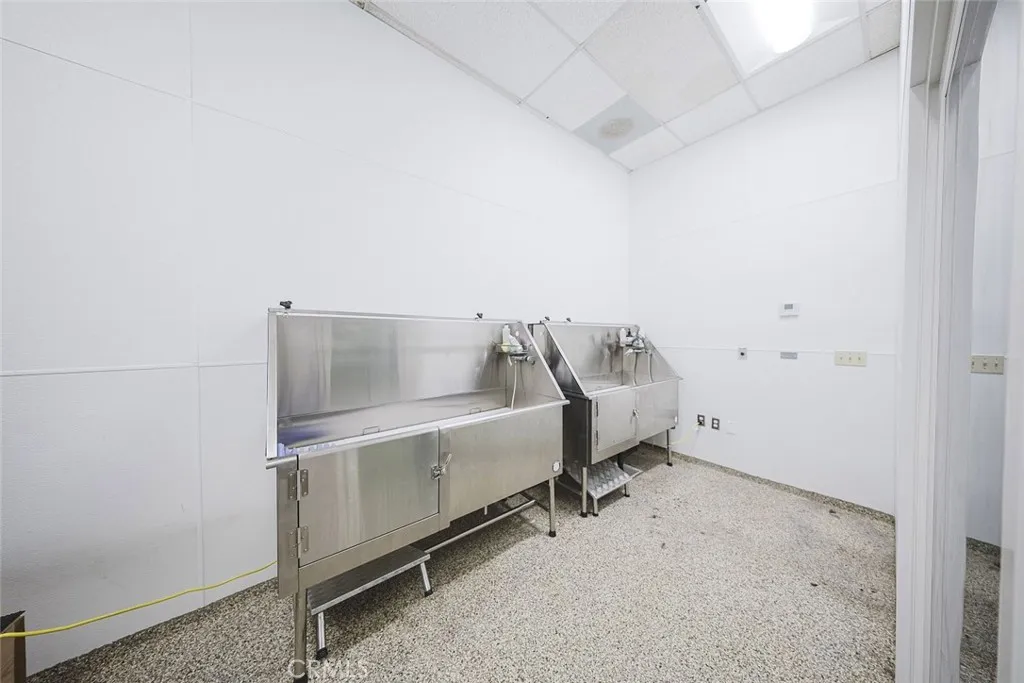 Additional image 34 of 19936 Ventura Boulevard, Woodland Hills, CA 91364