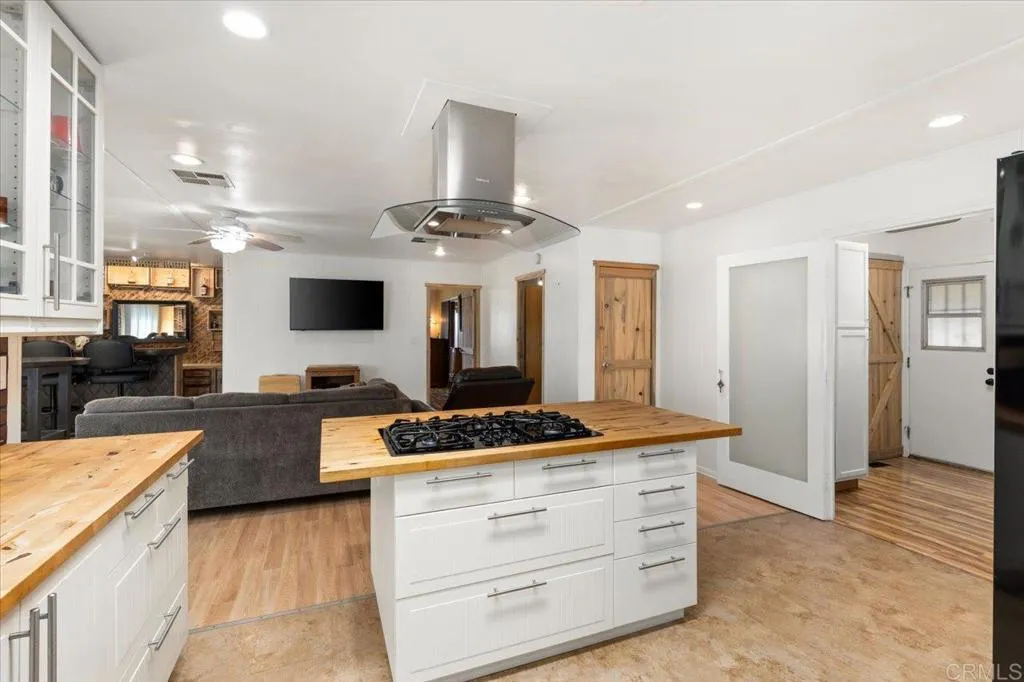 Additional image 17 of 3535 Linda Vista Drive Unit 333, San Marcos, CA 92078