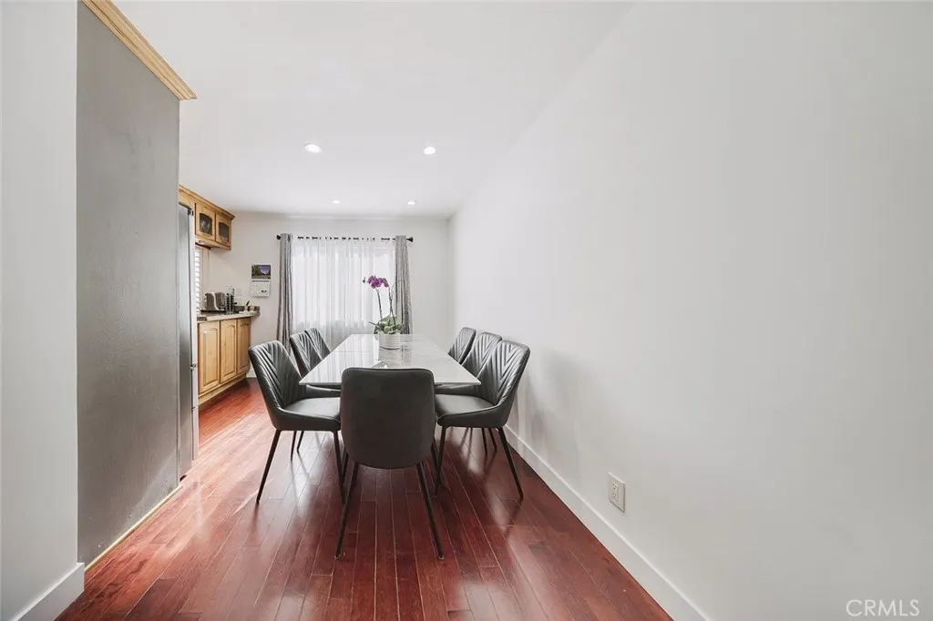 Additional image 5 of 9775 Via Roma, Burbank, CA 91504