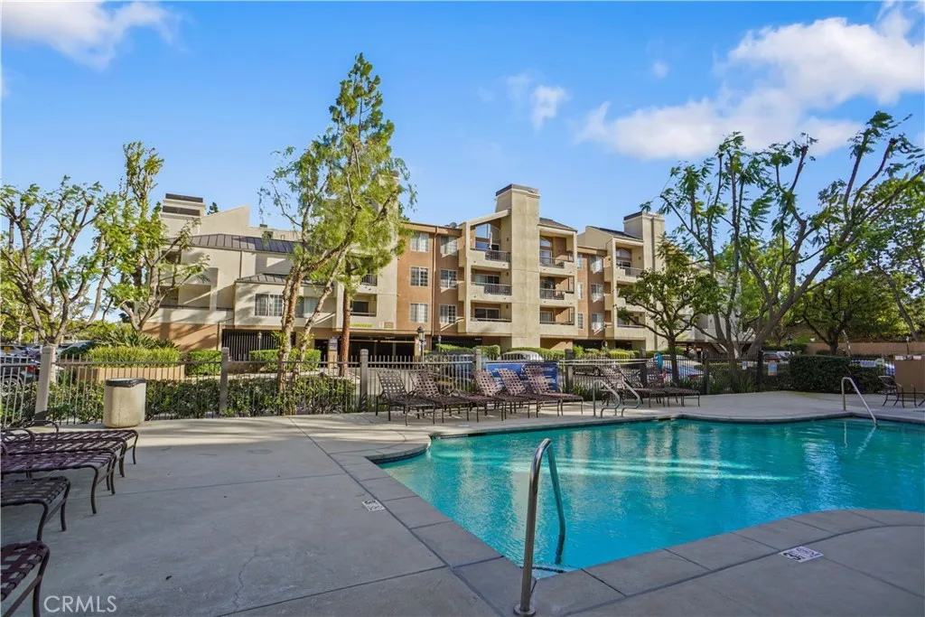Additional image 54 of 5515 Canoga Unit 318, Woodland Hills, CA 91367