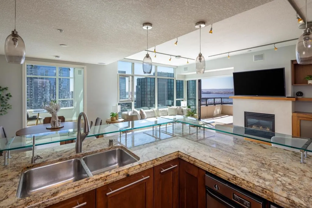 Additional image 10 of 1199 Pacific Highway Unit 1605, San Diego, CA 92101