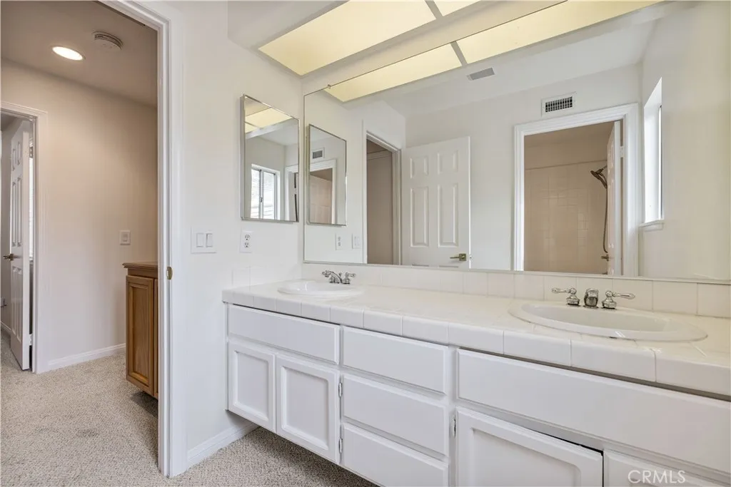 Additional image 29 of 24420 Hampton Dr Unit C, Valencia, CA 91355