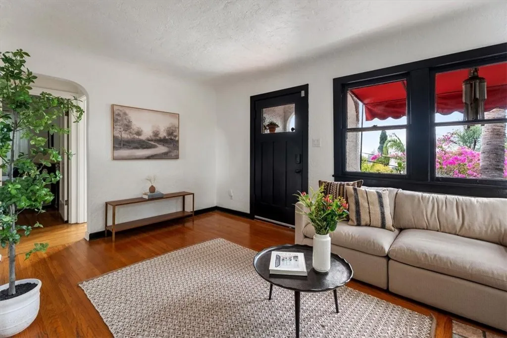 Additional image 47 of 2123 Branden Street, Los Angeles, CA 90026