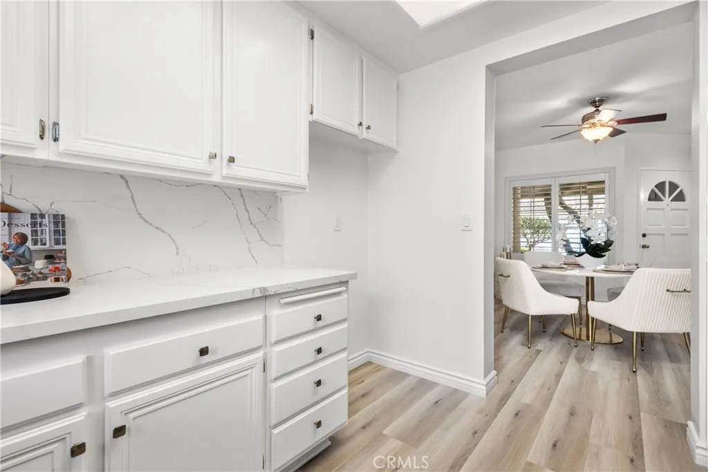 Additional image 33 of 28 Almador, Irvine, CA 92614