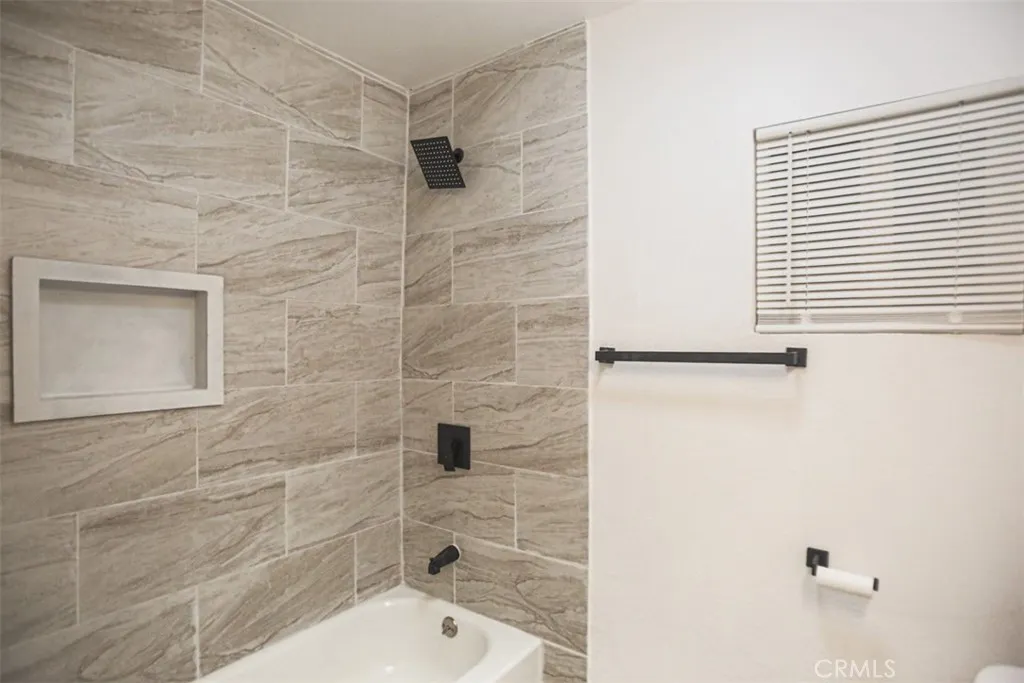 Additional image 14 of 697 E 21st St, San Bernardino, CA 92404