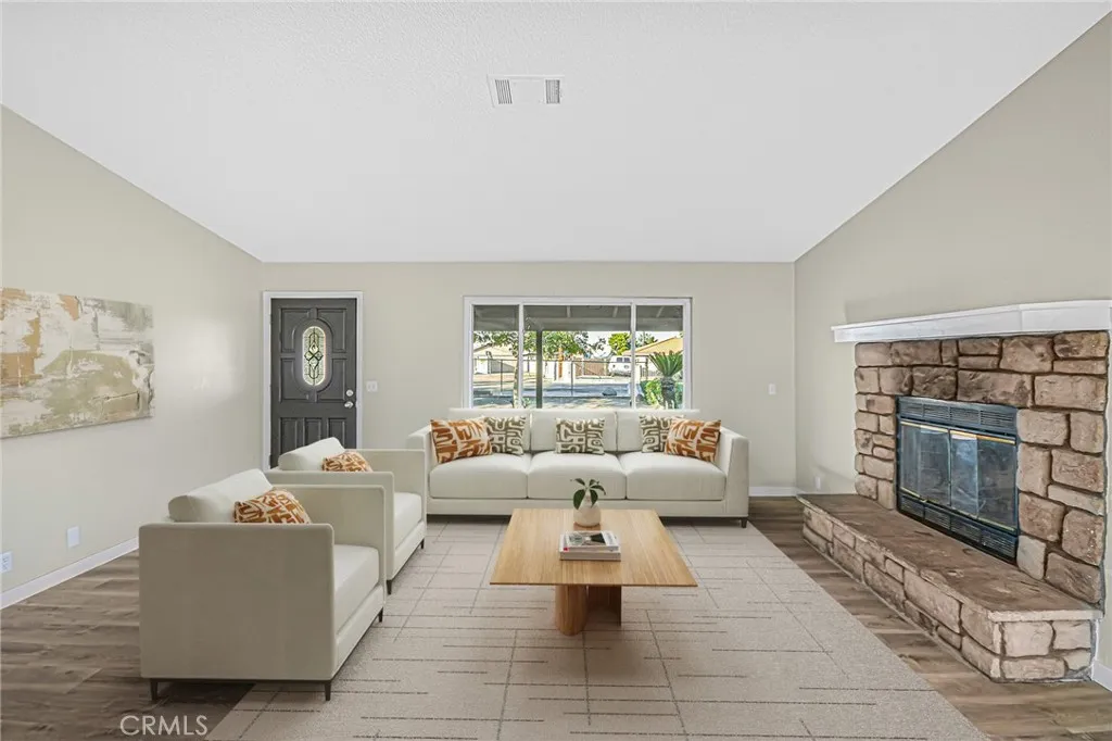 Additional image 29 of 16395 Allthorn St, Hesperia, CA 92345