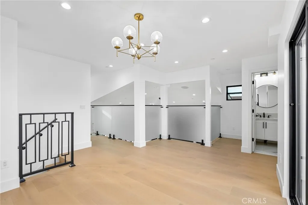 Additional image 79 of 110 S Irena Avenue Unit A, Redondo Beach, CA 90277