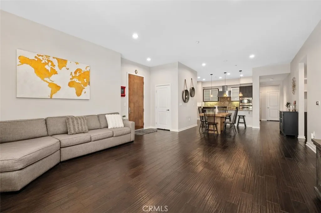 Additional image 15 of 21 Gramercy Unit 202, Irvine, CA 92612