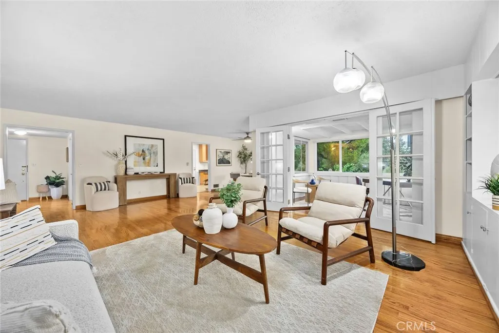 Additional image 9 of 924 S Orange Grove Blvd Unit D, Pasadena, CA 91105