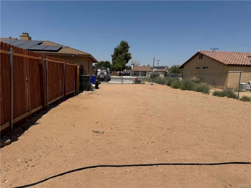 Additional image 38 of 21275 Pocomoke Road, Apple Valley, CA 92308