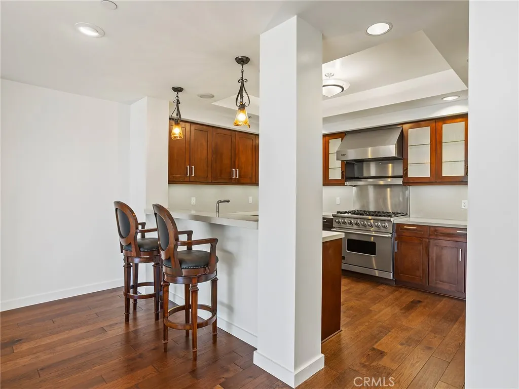 Additional image 5 of 920 Granite Drive Unit 213, Pasadena, CA 91101