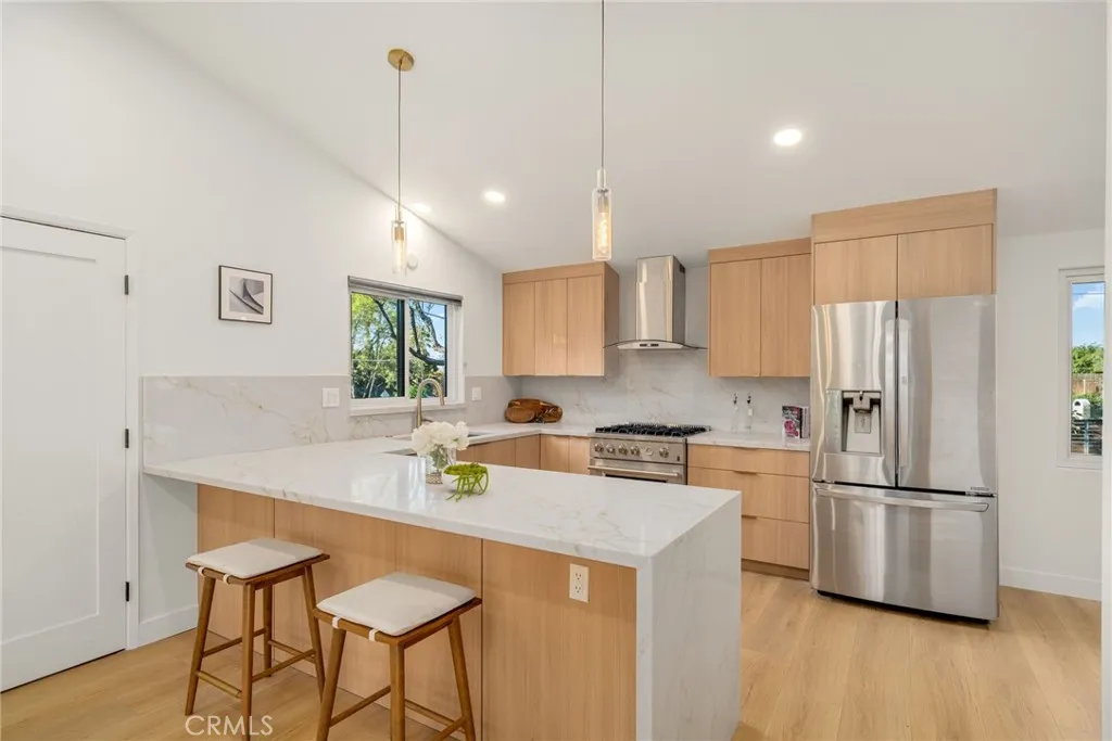 Additional image 75 of 20632 Tiara Street, Woodland Hills, CA 91367