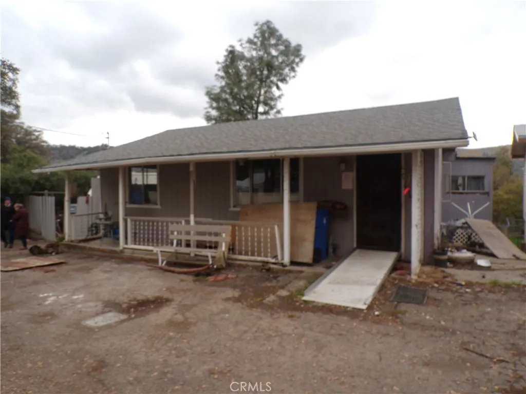 12927 Oak Knoll, Clearlake Oaks, CA 95423