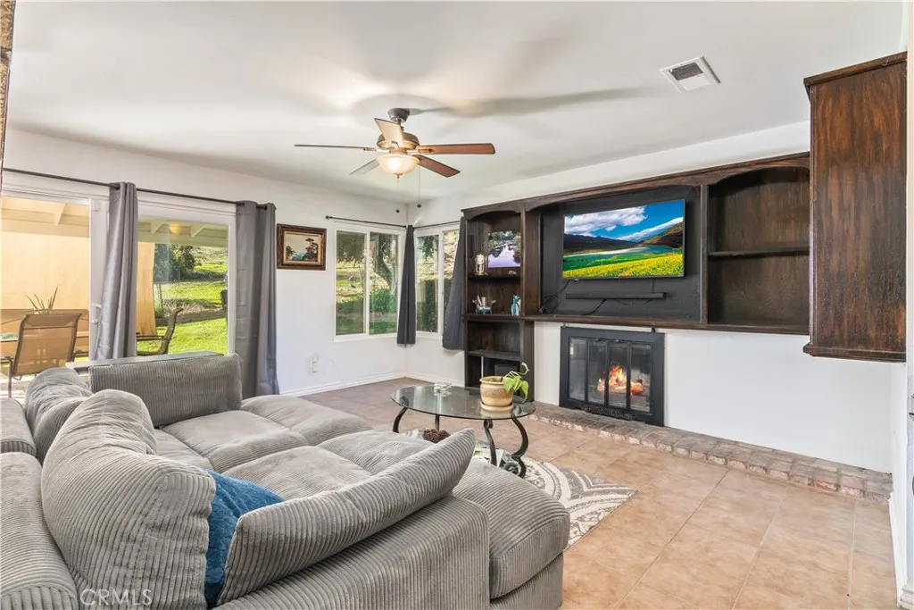 Additional image 56 of 8303 Whispering Tree Dr, Jurupa Valley, CA 92509