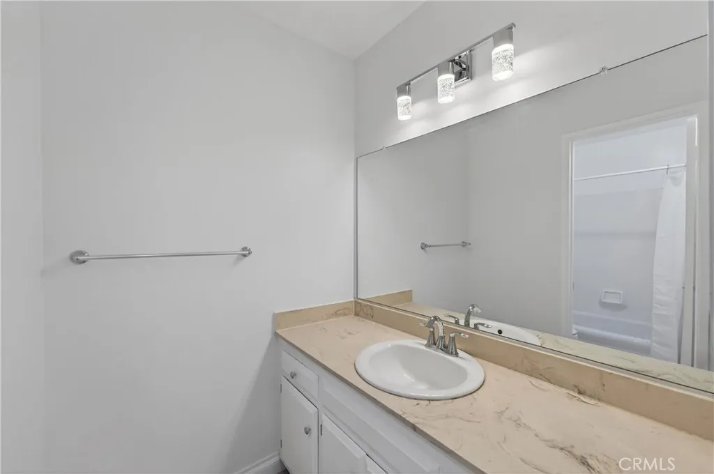 Additional image 79 of 13722 Red Hill Ave Unit 20, Tustin, CA 92780