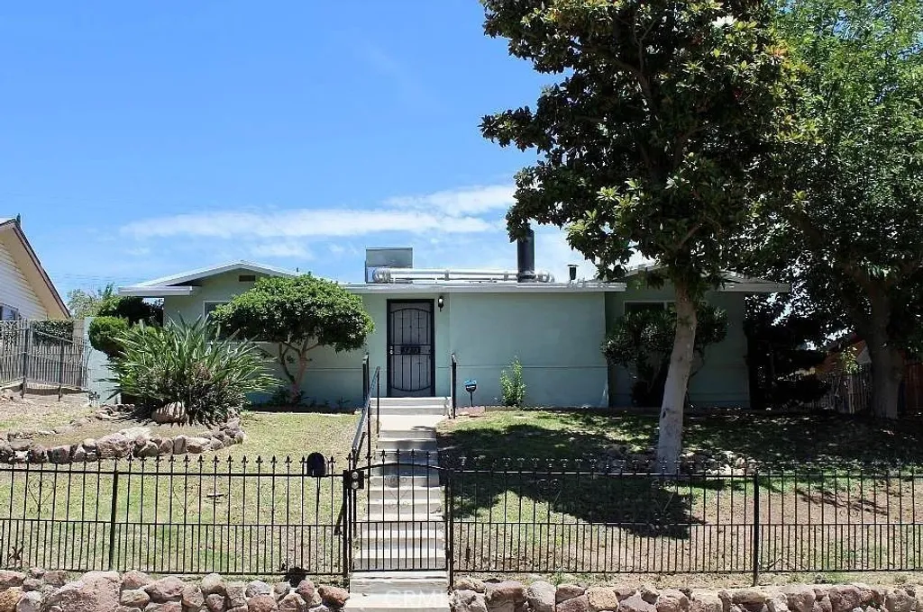 Additional image 2 of 3213 Bucknell St, Bakersfield, CA 93305